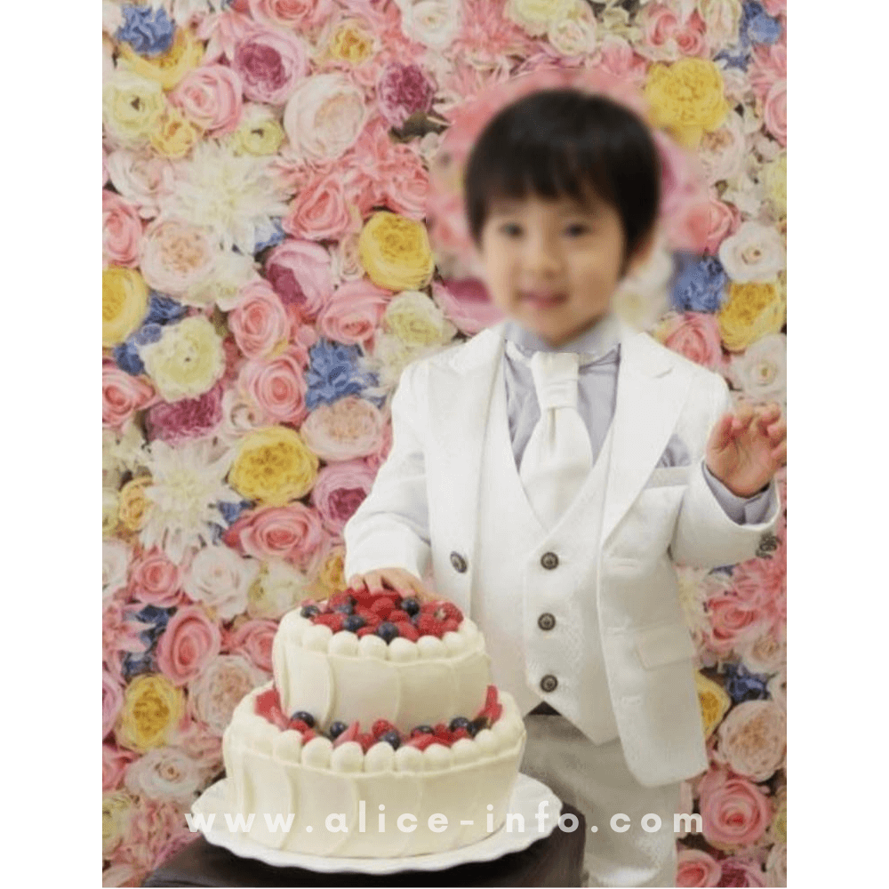 スタジオアリスで撮影した3歳誕生日の写真